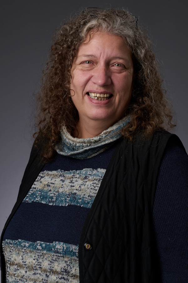 Franziska Friedli, Produktion bei ELREM ELECTRINIC AG, Niederönz, Bern, Schweiz
